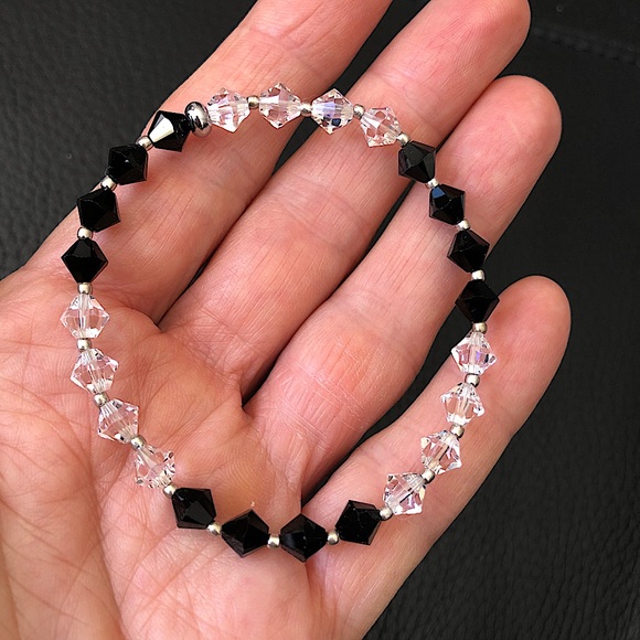 The Swarovski CAL Bracelet - Picture 5 of 6